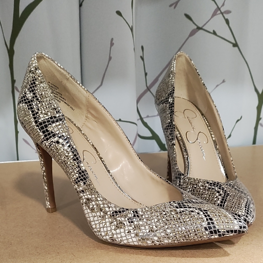 Jessica Simpson Snakeskin Heels in Black and Cream